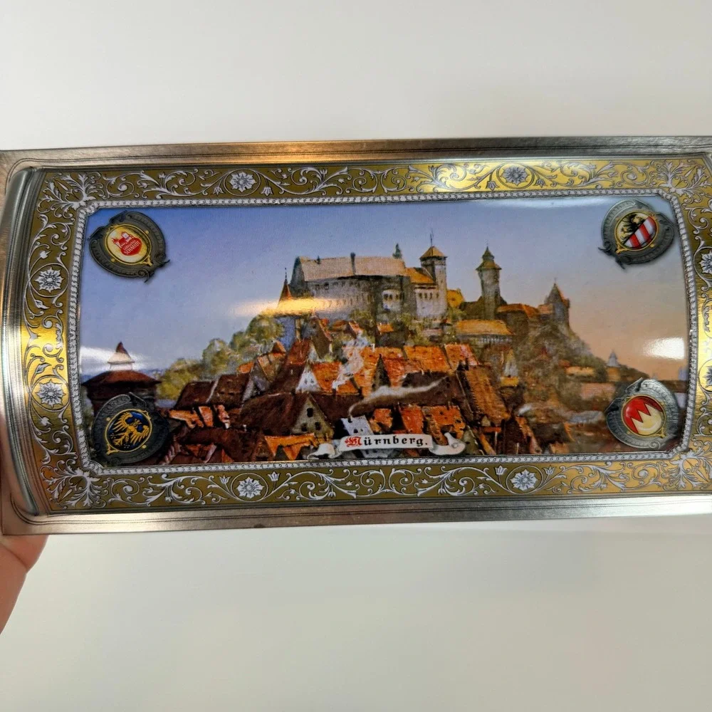 Lebkuchen Schmidt Nuremberg Germany Vintage Treasure Chest‎ Tin Box